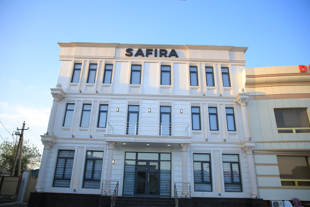 Гостиница SAFIRA