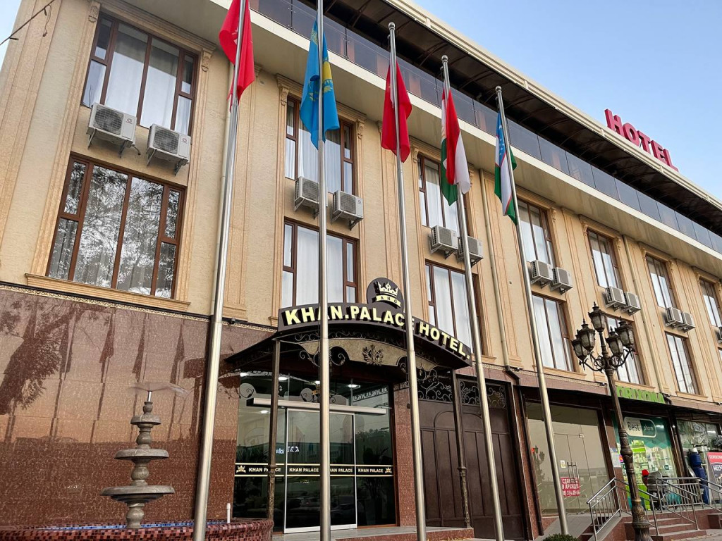 Гостиница Khan Palace