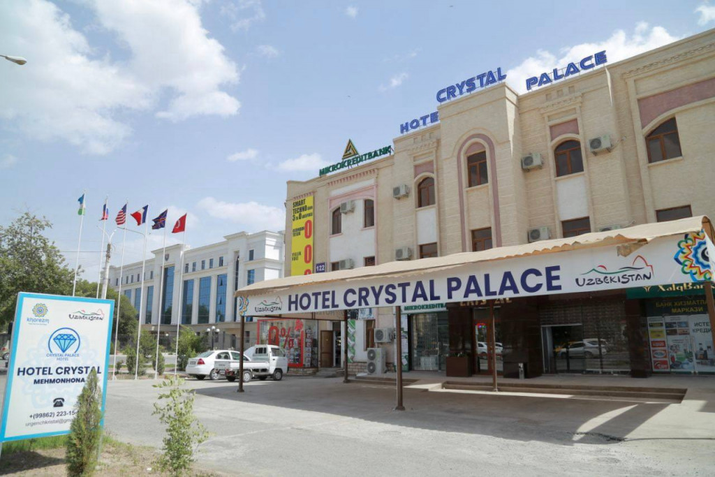 Crystal Palace Hotel