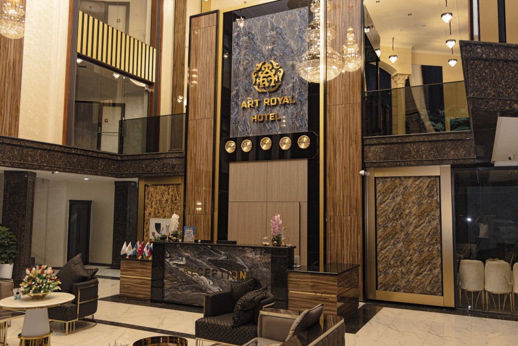Hotel Art Royal