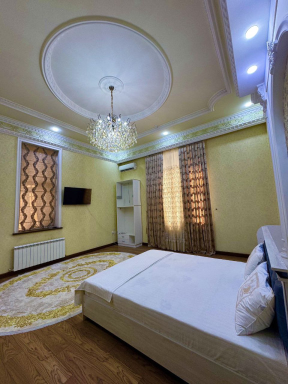 Cosmos Hotel